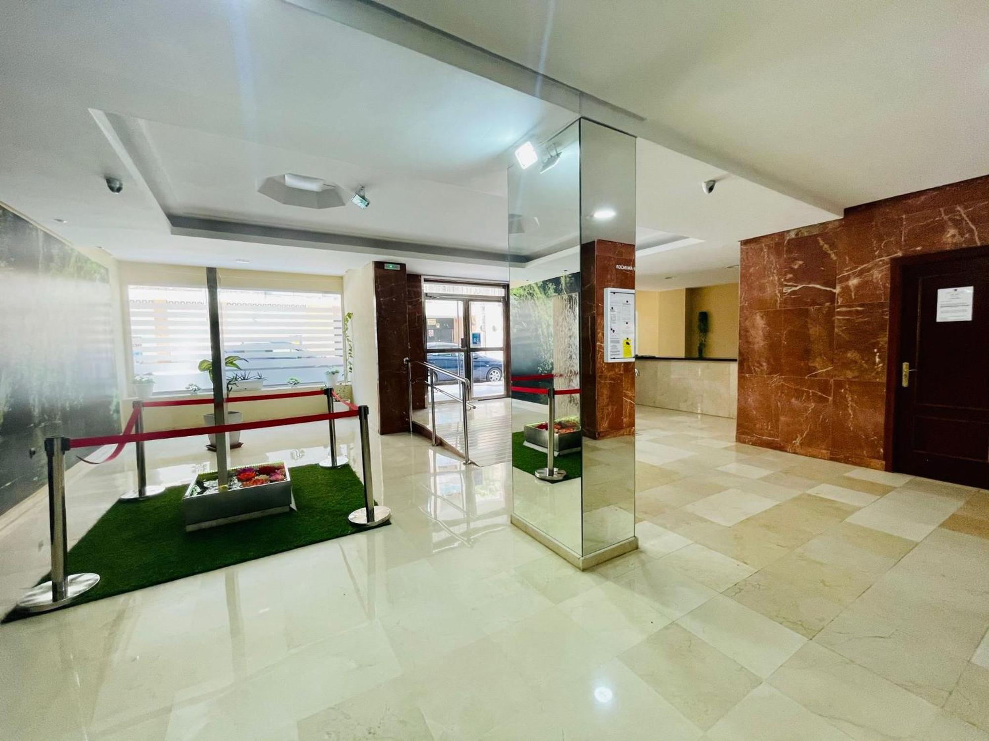 Elegant Studio With Pool And Seaview Торремолинос Экстерьер фото